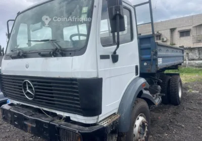 Mercedes Benz Camion 1218 2000