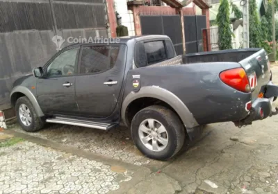 Mitsubishi L200 2007