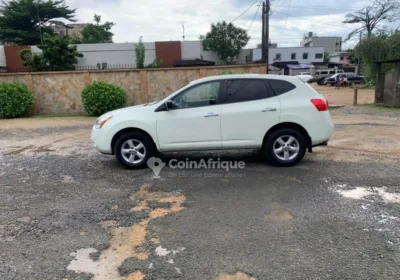 Nissan Rogue 2011