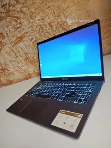 PC Asus VivoBook core i7