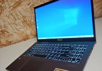 PC Asus VivoBook core i7