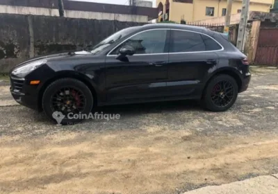 PORSCHE Macan 2017