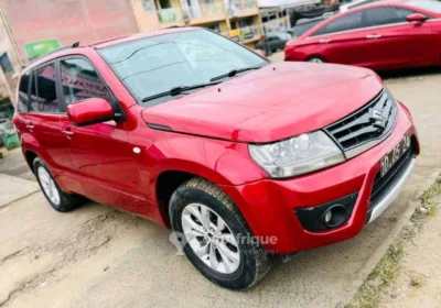 Suzuki grand Vitara 2015