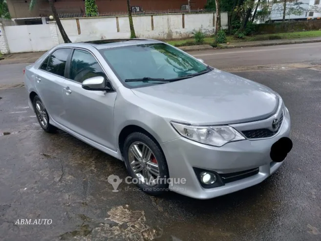 Toyota Camry 2015