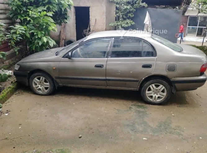 Toyota Carina 1999