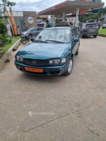 Toyota Corolla 111 2000