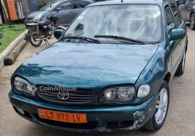 Toyota Corolla 111 2001