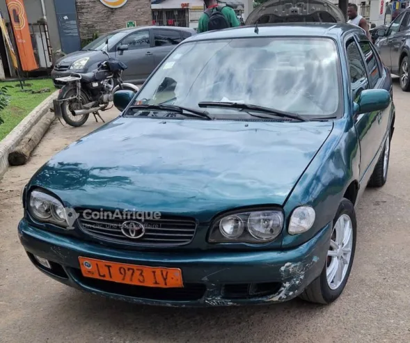 Toyota Corolla 111 2001