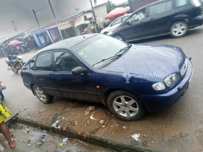 Toyota Corolla 111 2002