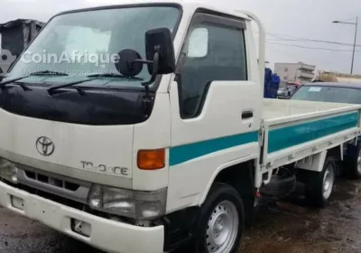 Toyota Dyna 150 2005