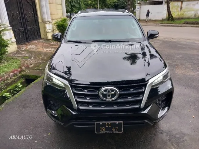 Toyota Fortuner 2021