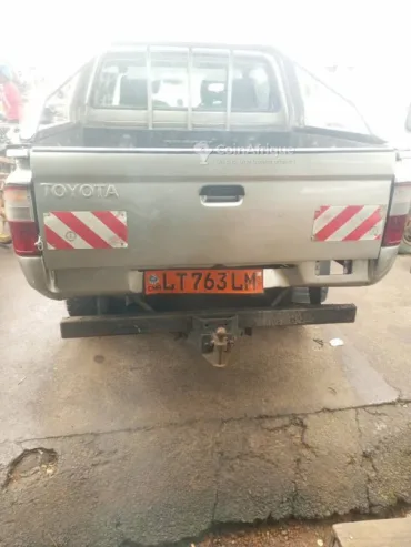 Toyota Hilux 2004