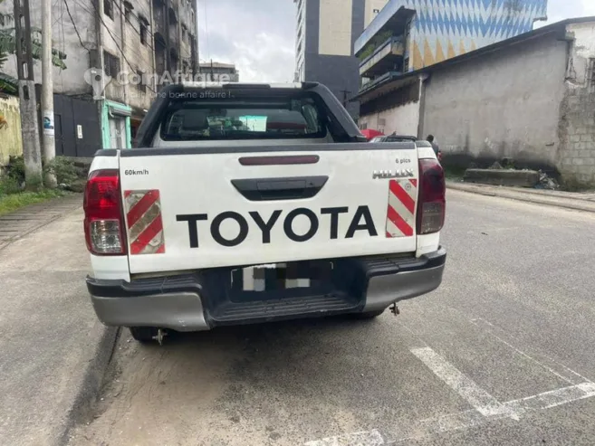 Toyota Hilux 2017