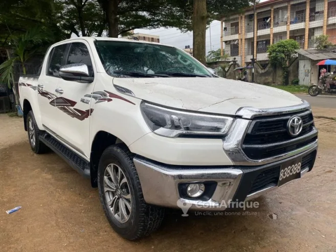 Toyota Hilux 2022