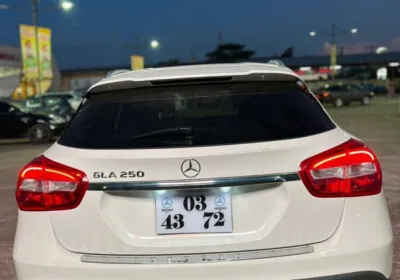 Mercedes-Benz GLA250 2015