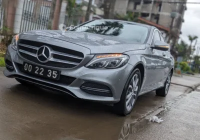 Mercedes-Benz C200 2015