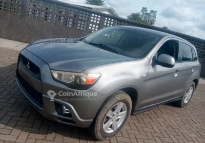 Mitsubishi RVR 2013