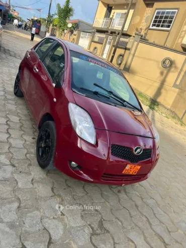 TOYOTA Yaris 2008