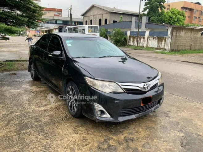 Toyota Camry 2015