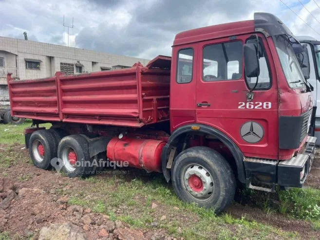 Camion benne mercedes-benz 2628