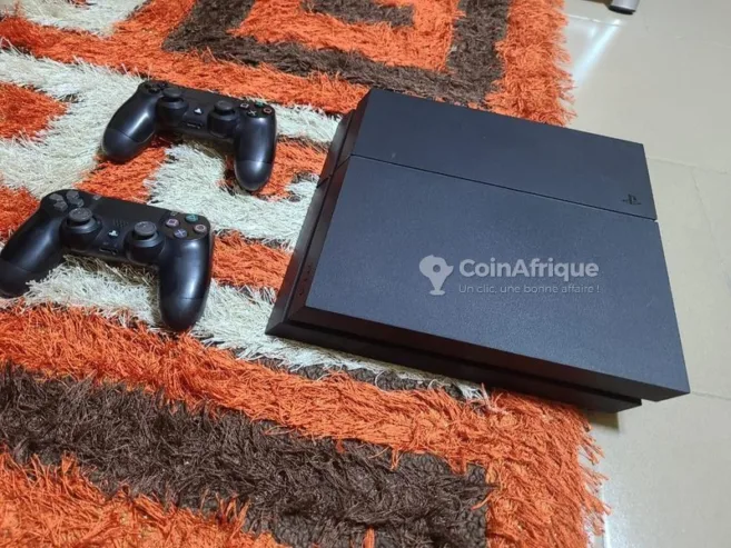 Console de jeux ps4