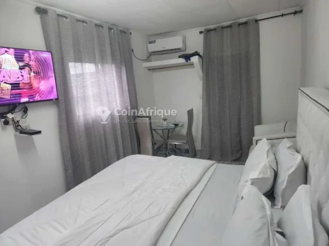 Location appartement  meublée 4 pièces – Douala