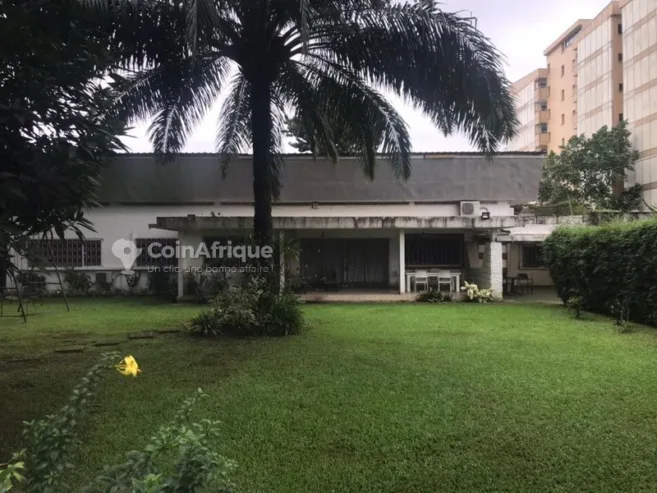 Location villa à Bonapriso, Douala