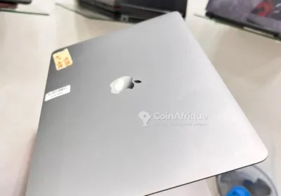 MacBook Pro 512G/16G Ram 2017