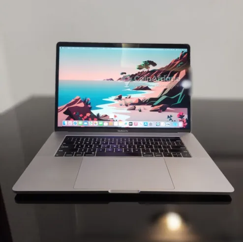 Macbook Pro Retina 2018 Touch Bar