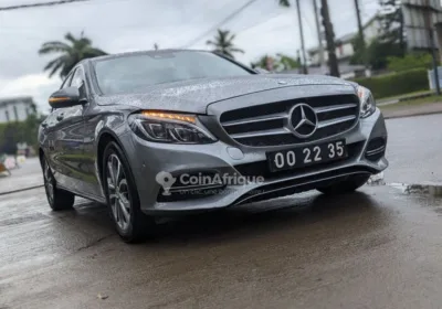 Mercedes-Benz C200 2015