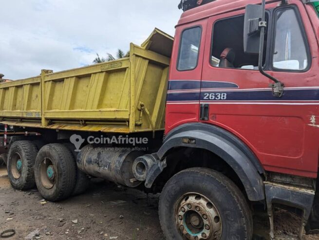 Mercedes-benz camion benne 2638 2003