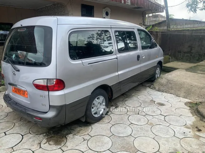 Minibus Hyundai H-1 2002