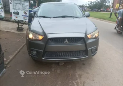 Mitsubishi RVR 2013