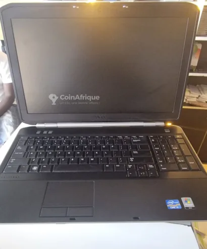 PC Dell Latitude 5520 core i3