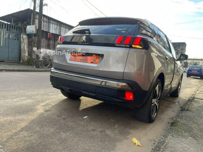 Peugeot 3008 2021