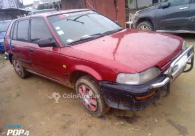 TOYOTA Corolla 2002