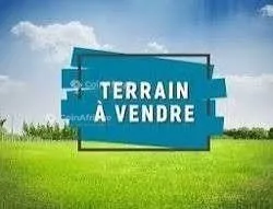 Terrain 400m² – Yassa Carrefour Aladji