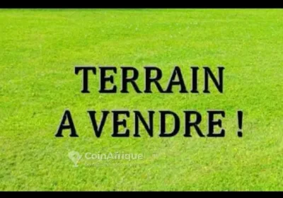 Terrain titré 1000m² au PK10