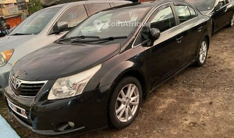 Toyota Avensis 2012