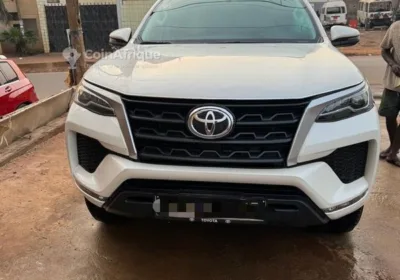 Toyota Fortuner GX 2022