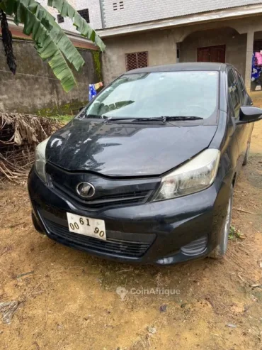 Toyota Vitz 2012