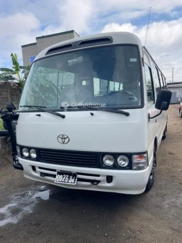 Toyota coaster 2011