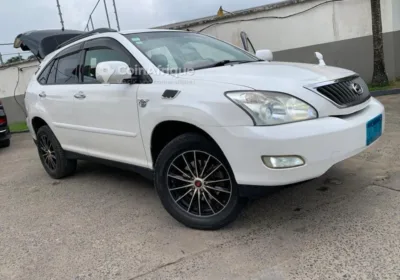 Toyota lexus harrier 2008