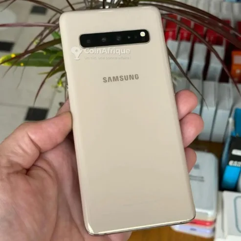 samsung galaxy s10 5g – • singlesim – 256go rom / 8go ram