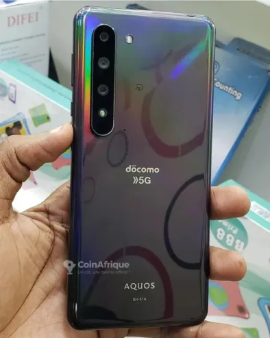 sharp aquos r5g – 256/12gb