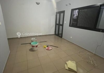 Location appartement 4 pièces – Douala