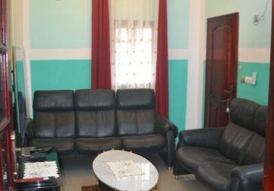 Location studios et appartements meublés à Akwa Douala Cameroun