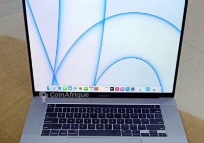 MacBook Pro 512G/16G 2019 avc touch bar