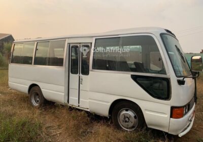 Toyota Coaster 2000