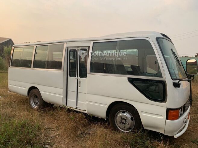 Toyota Coaster 2000